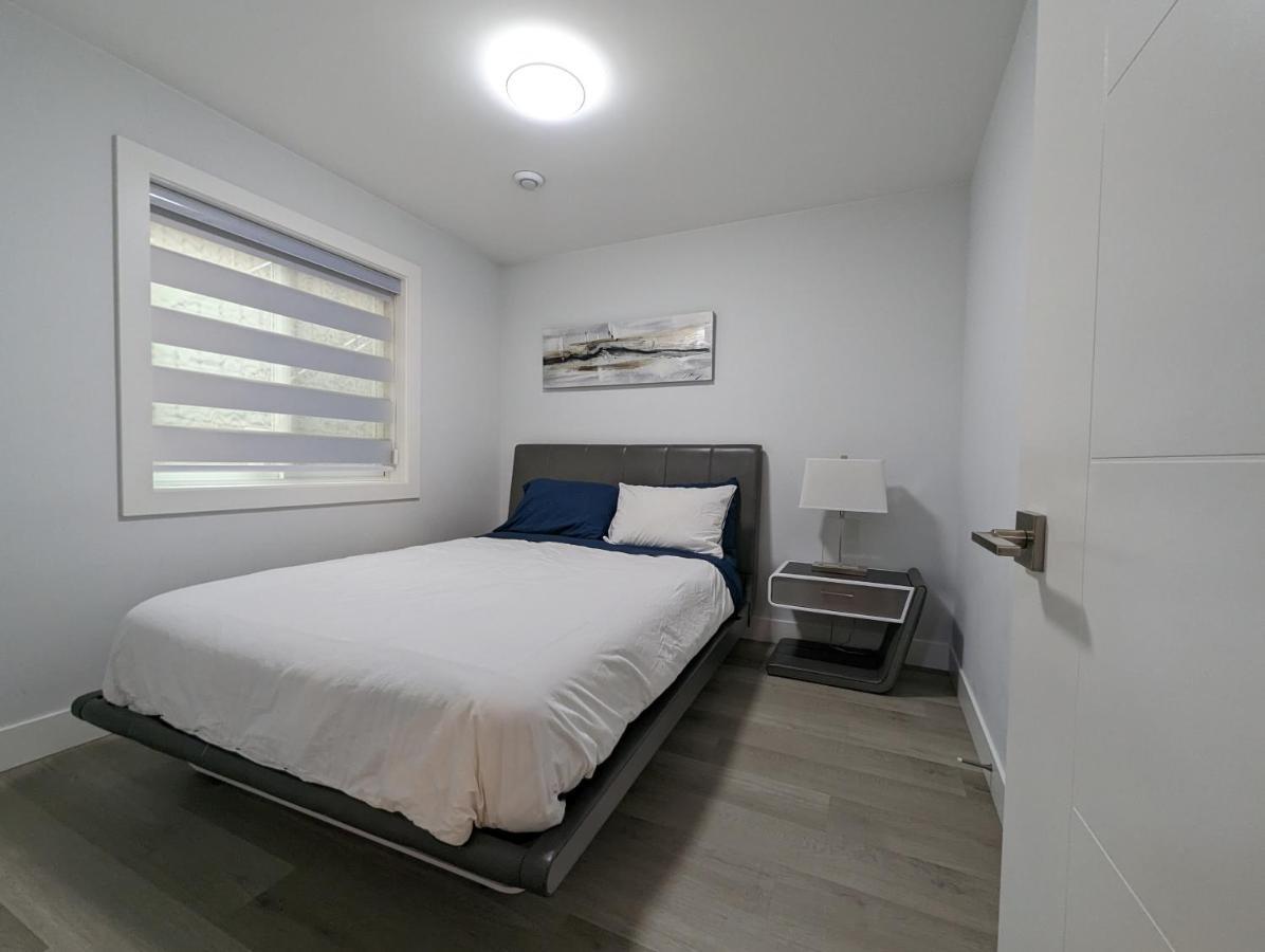 Modern & Luxurious Suites In Съри Екстериор снимка