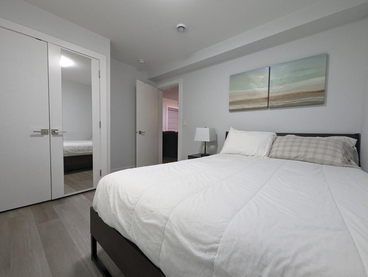 Modern & Luxurious Suites In Съри Екстериор снимка